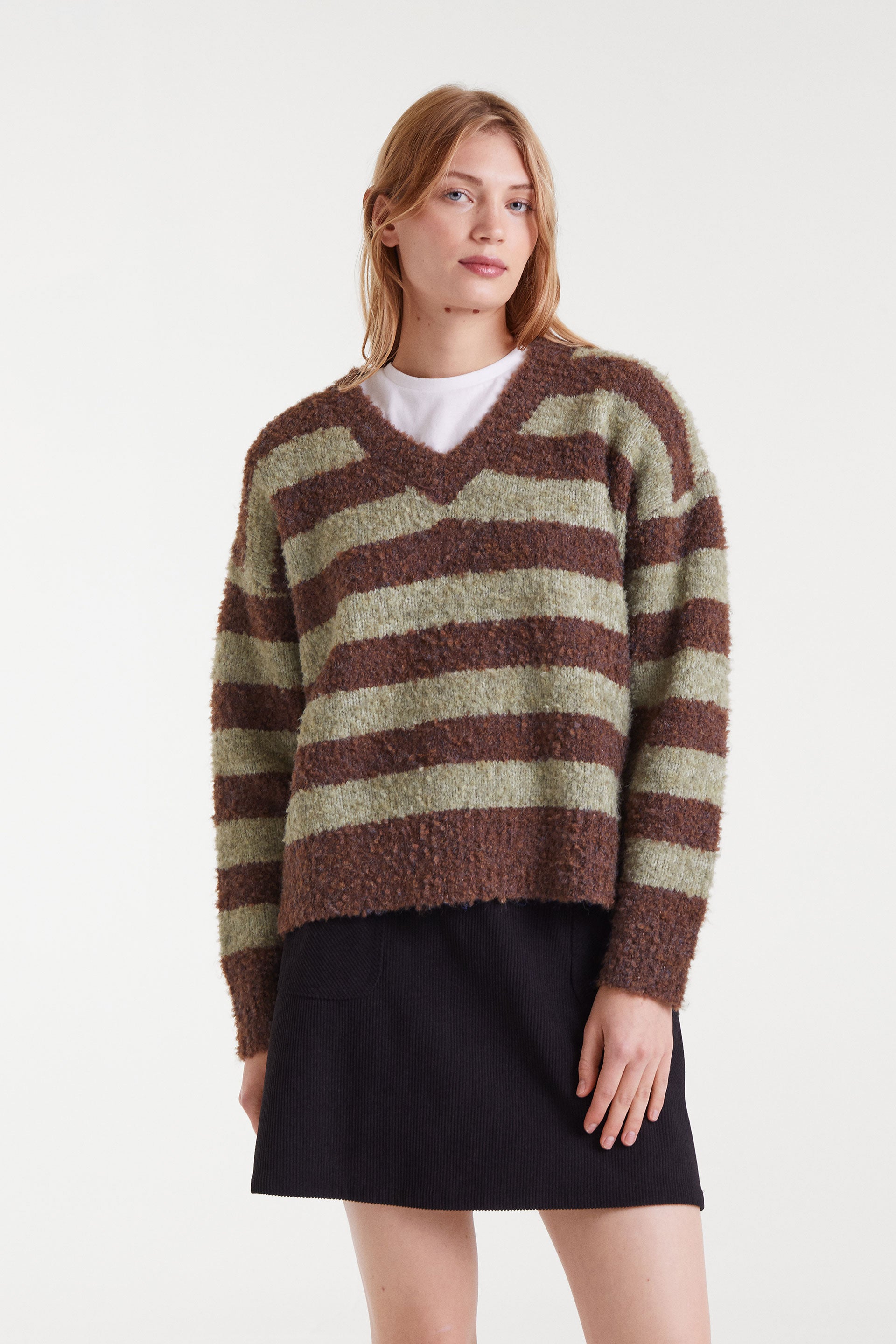 Jersey de rayas marrón y verde