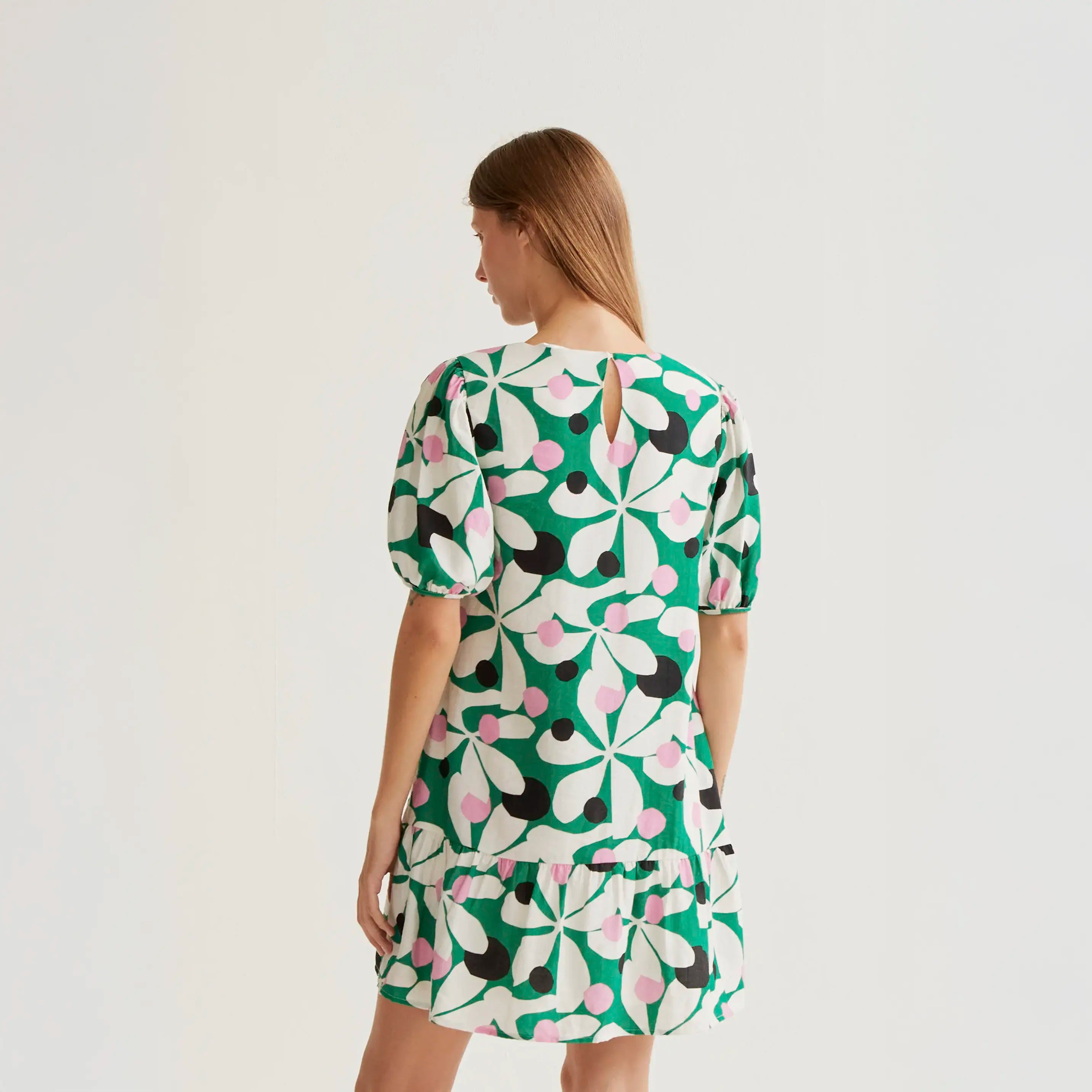 Vestido corto con estampado Hosta