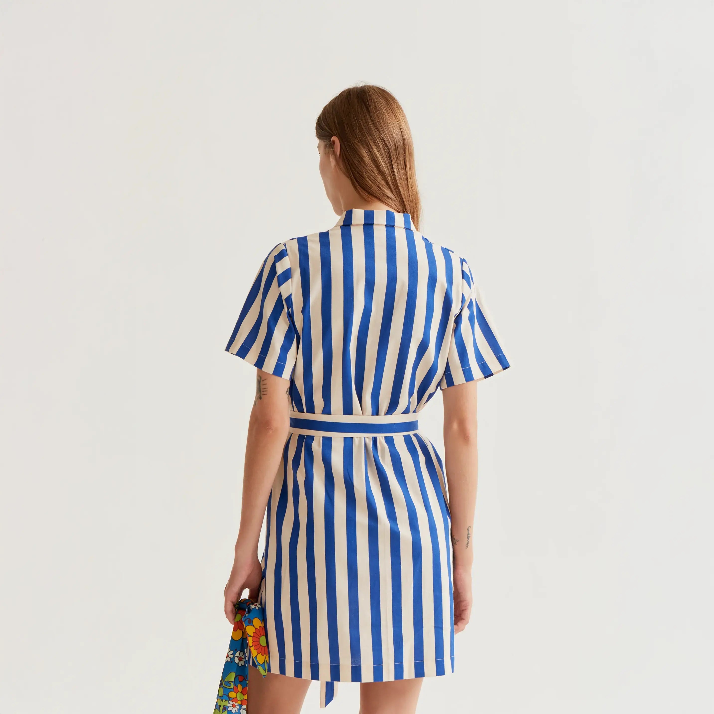 Vestido corto con estampado Bamboo Blue