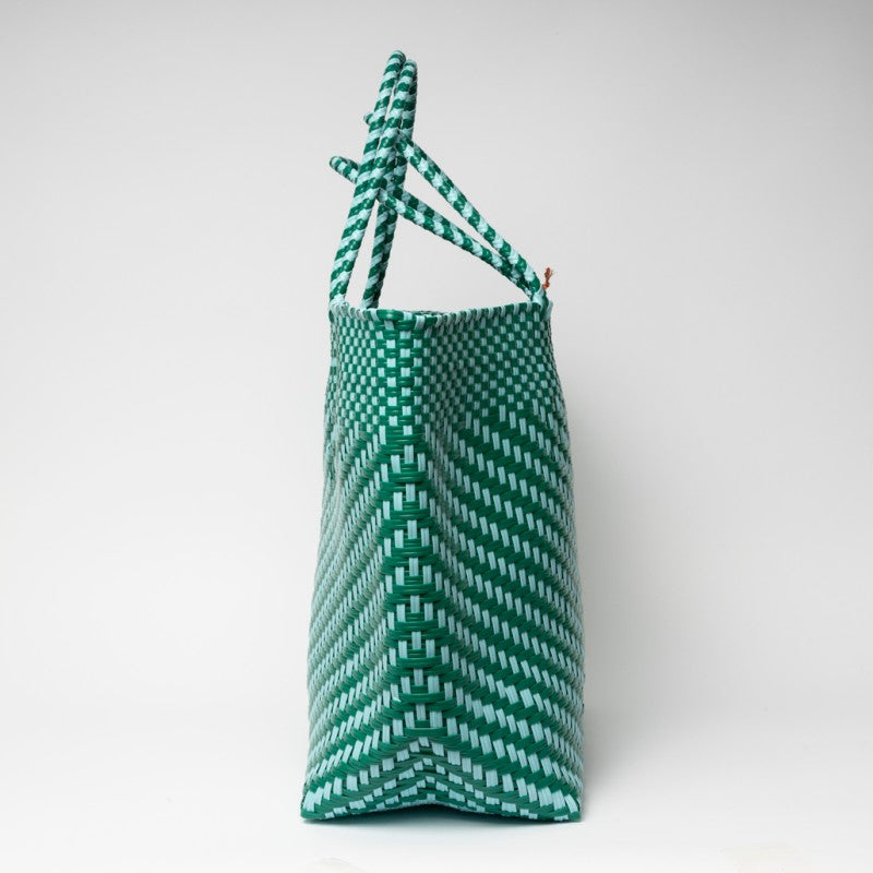 Bolso trenzado turquesa