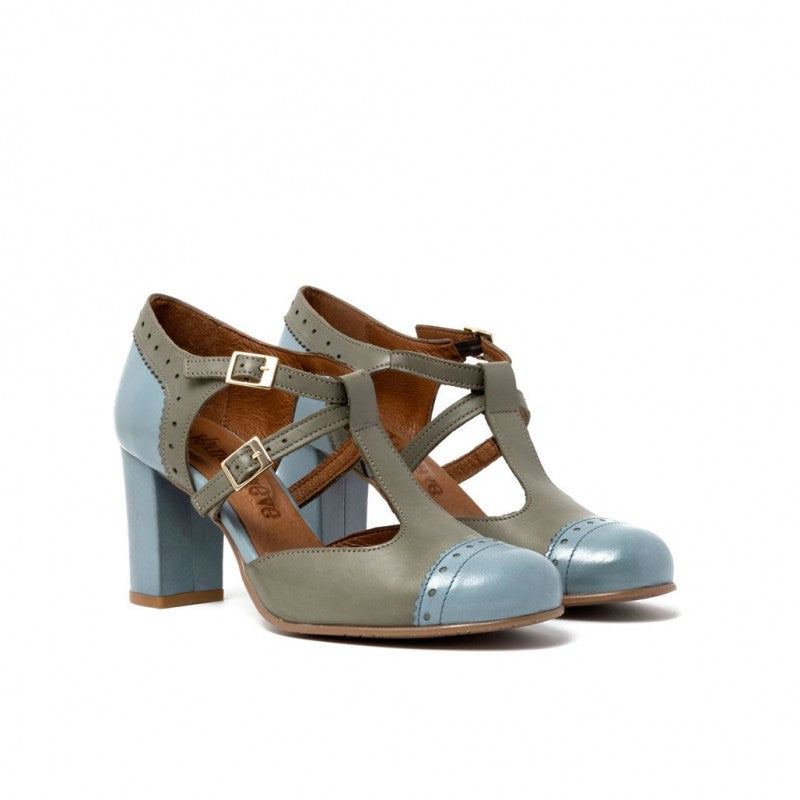 Elena verde claro y azul