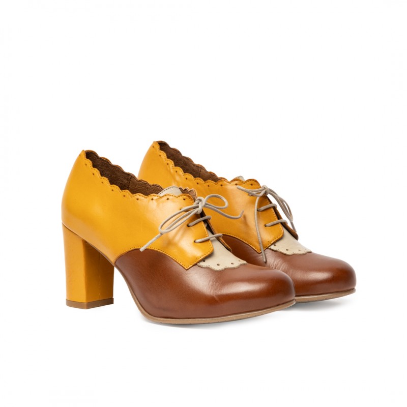 Brown and gold franca