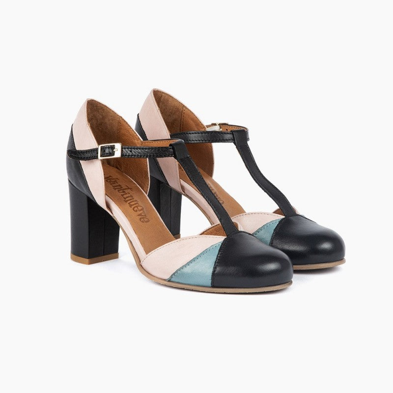 Magnolia negro azul y rosa