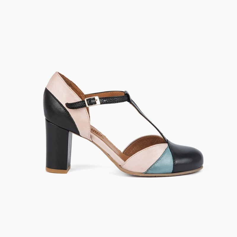 Magnolia negro azul y rosa