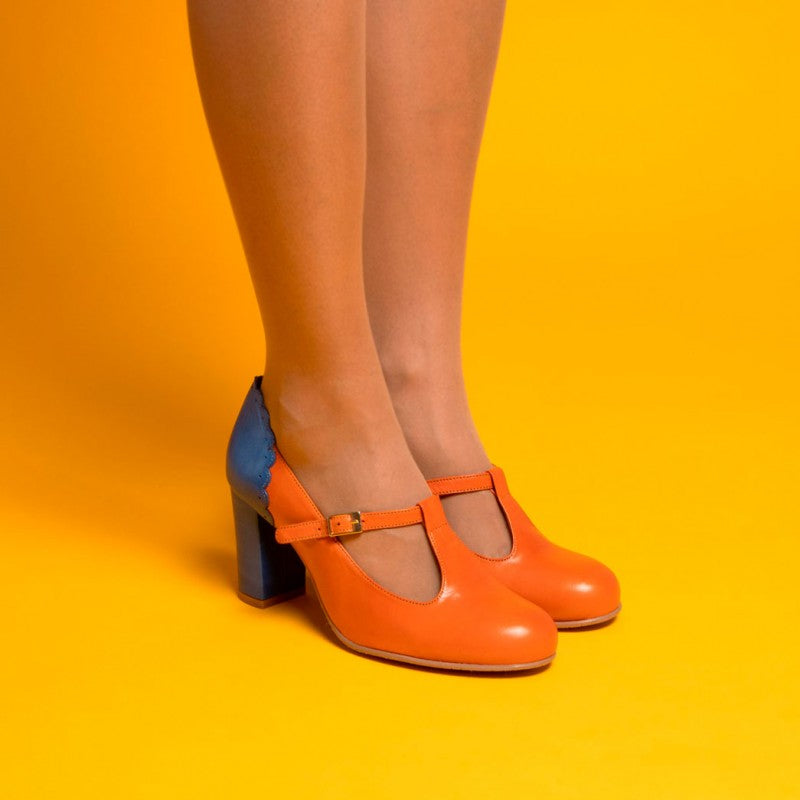 Pamela naranja y azul