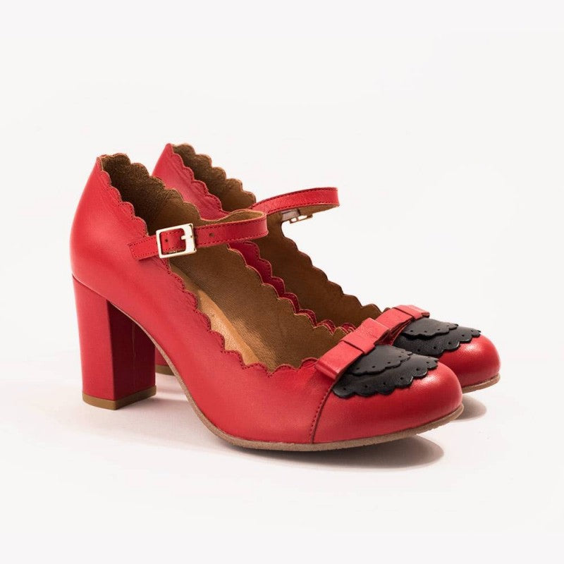 Penélope rojo y negro