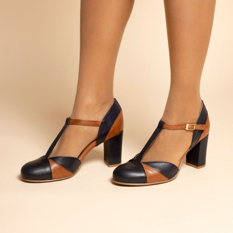 Magnolia azul y marrón claro