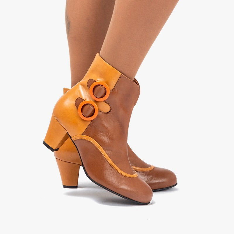 Úrsula marrón y mostaza