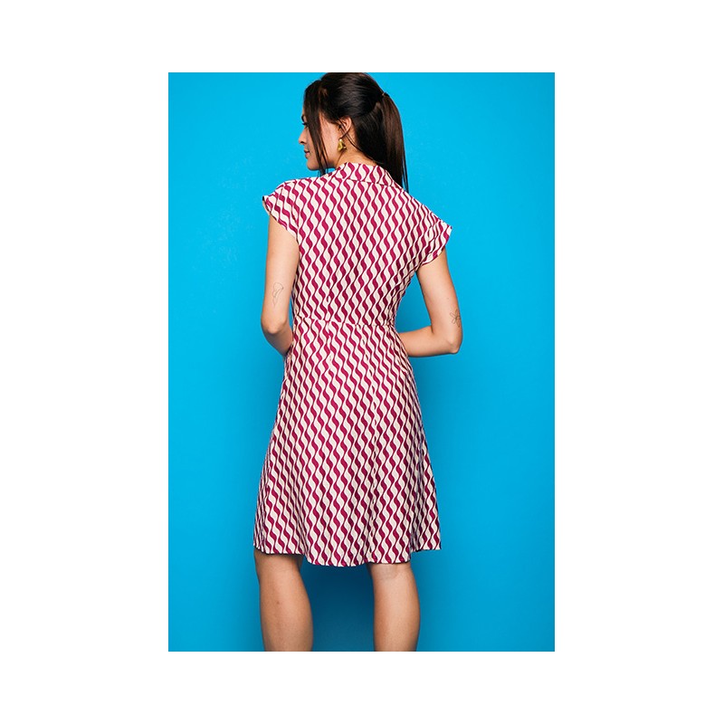 Vestido corto Mundaka cinta fucsia