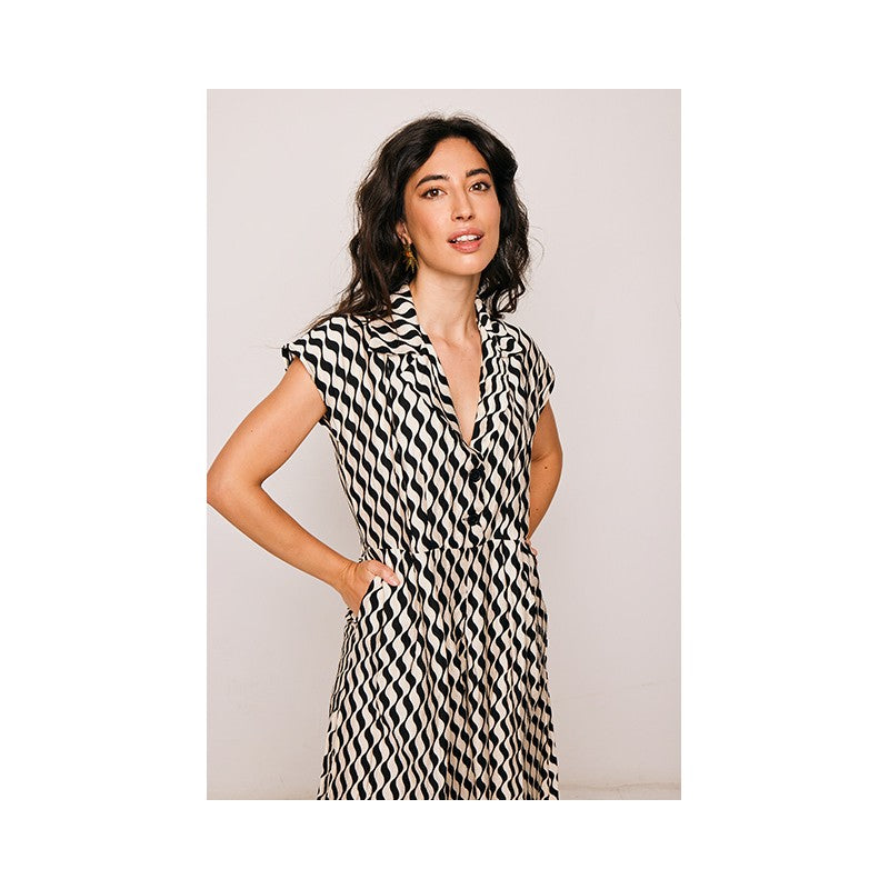 Vestido corto Mundaka cinta negra