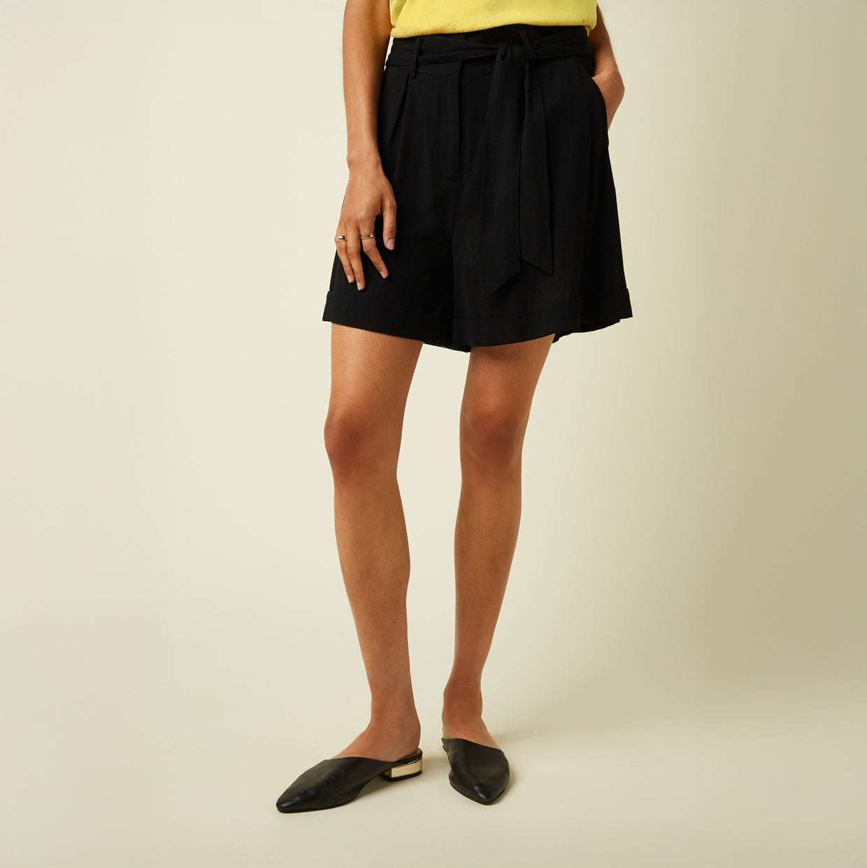 Ava Short Atomic