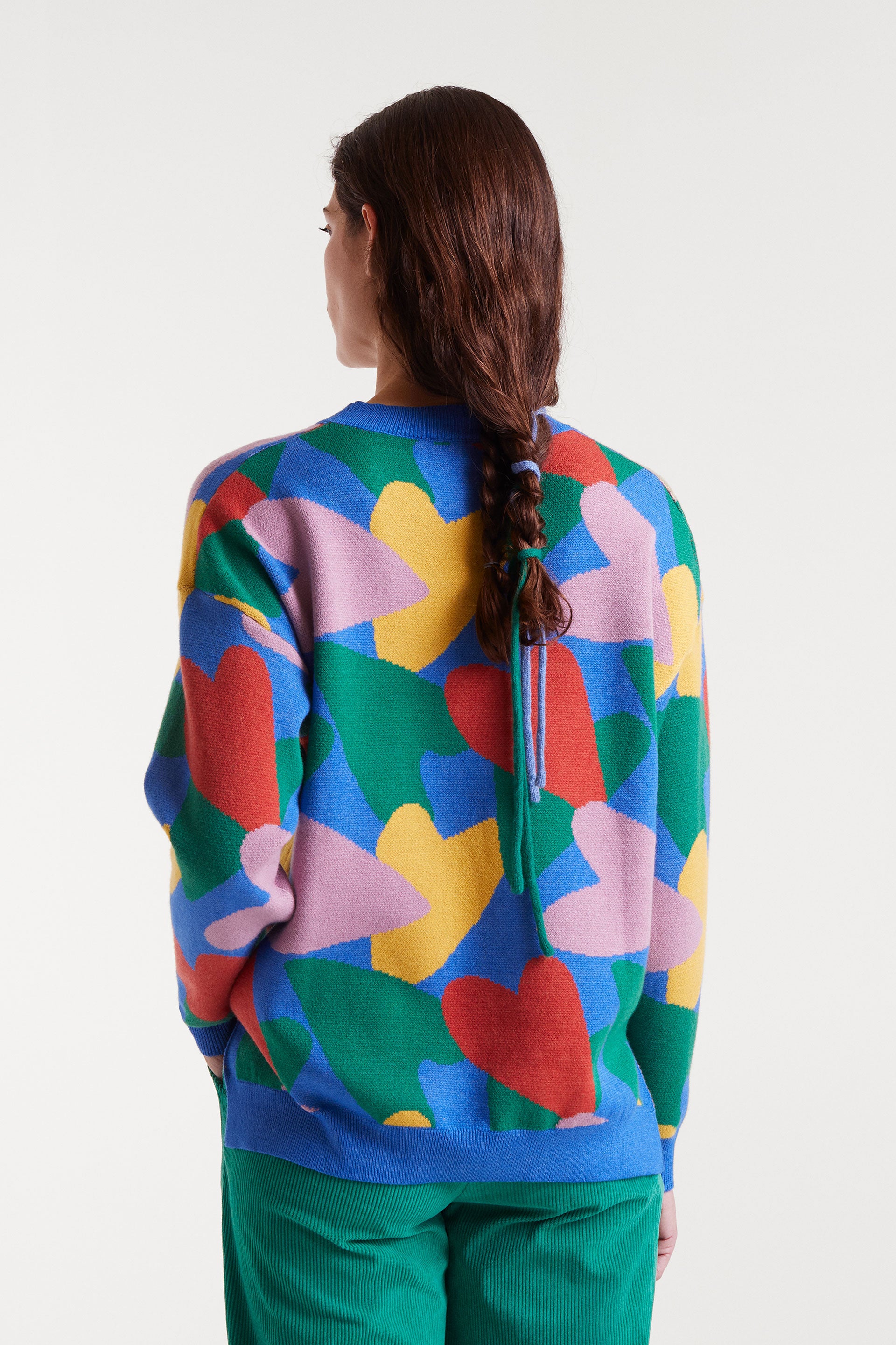 Jersey multicolor con corazones