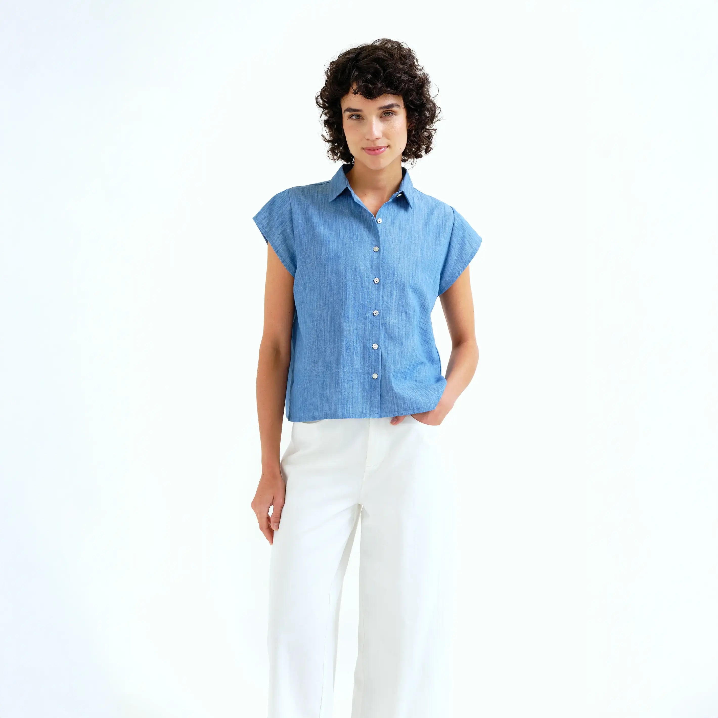 Camisa 100% algodón chambray azul claro