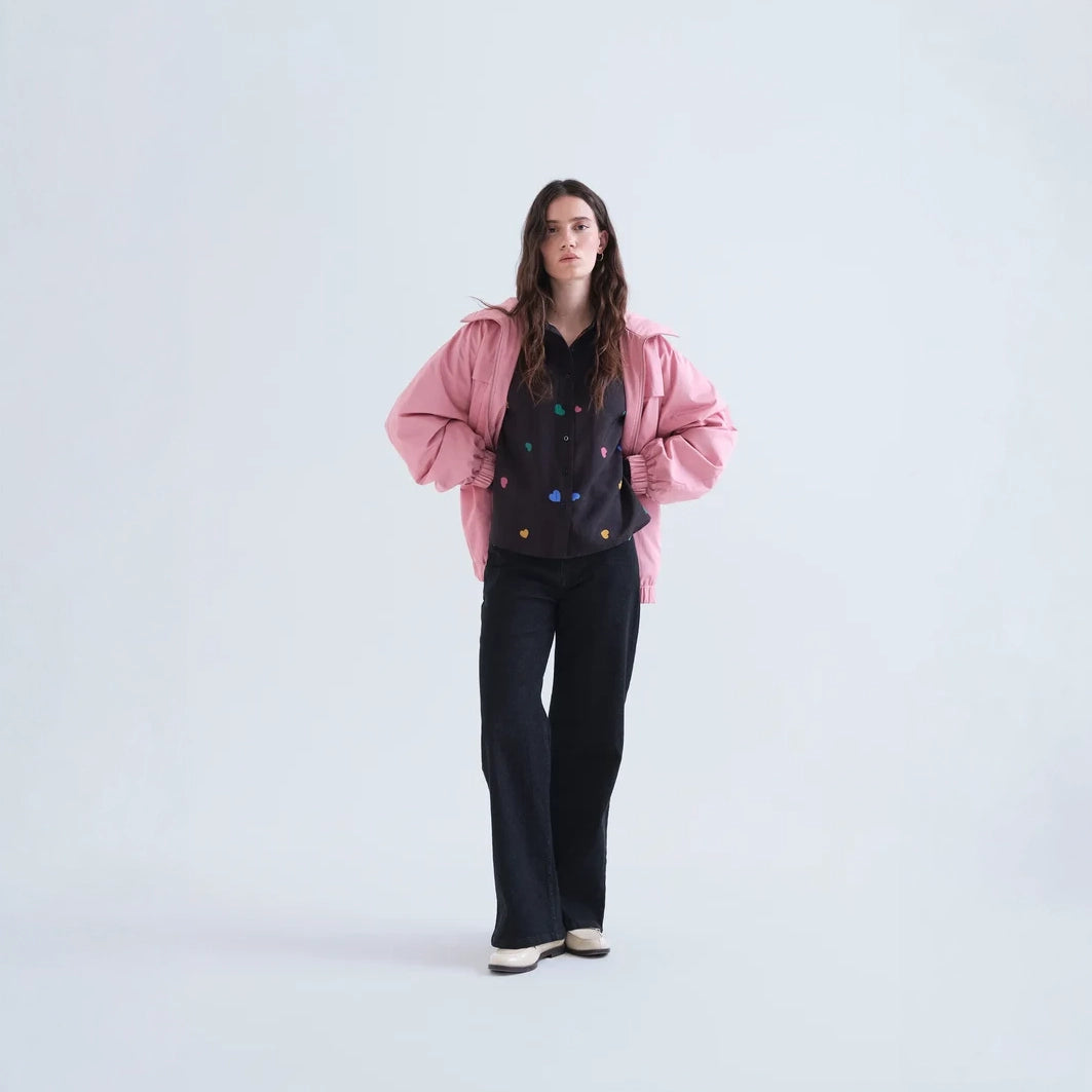 Camisa Oversize Negra con Estampado de Corazones Candy